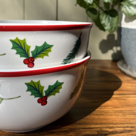 2 Porcelain Bowls Tis the Season Royal Norfolk Christmas Holly - Picture 9 of 13